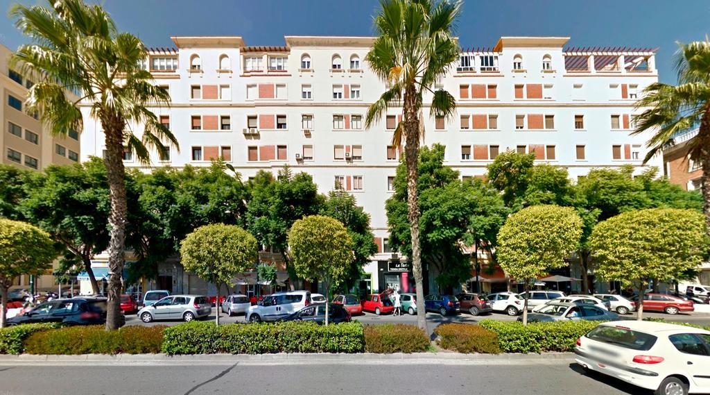 Apartamento La Flamenquita Malaga Luaran gambar